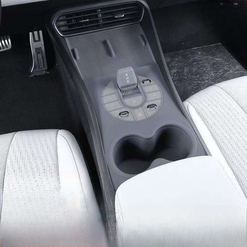 BYD 씰 05 DM-i 2025 전기차 콘솔 통합 실 - Wireless Charging Pad 리뷰 및 가격