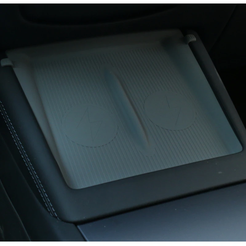 테슬라 모델 Y 주니퍼 2025 2026 무선 충전 패 - Wireless Charging Pad 리뷰 및 가격